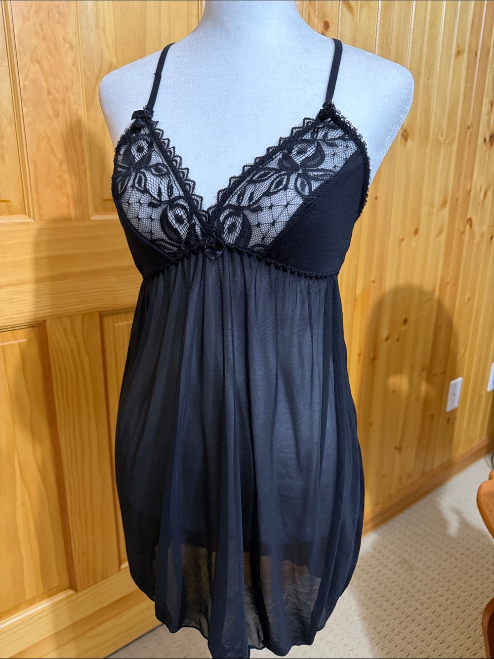 Tart Noir Sheer Black Lace Babydoll Chemise with Floral Cups, Size Small.